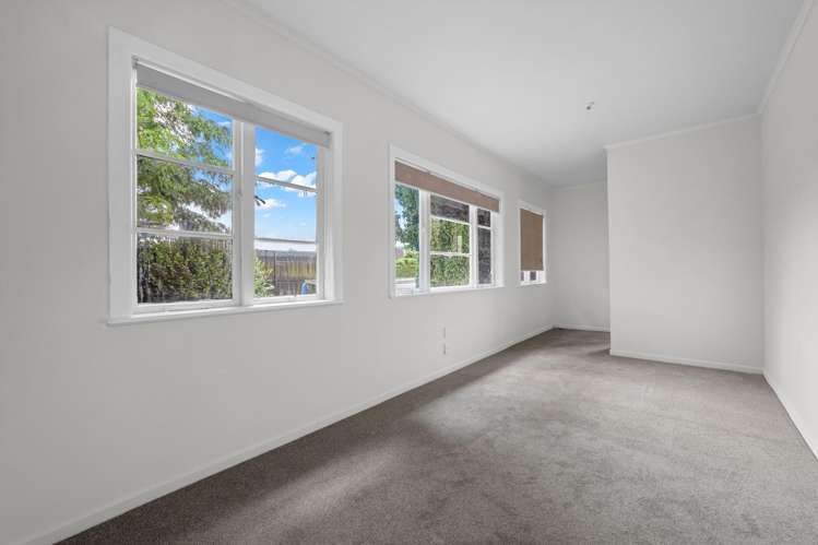 1220 New North Road Mount Albert_8