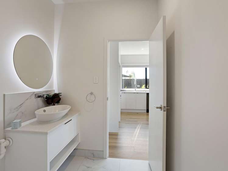 32 Pulham Crescent Queenwood_17