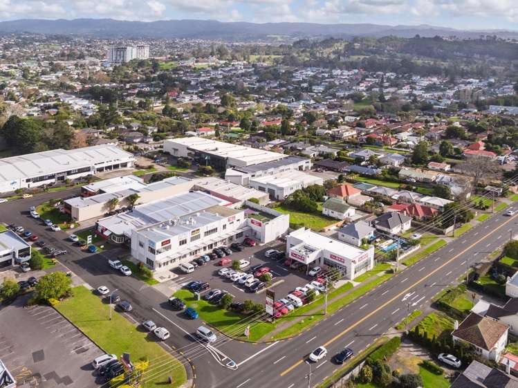 3/4038 Great North Road Glen Eden_6