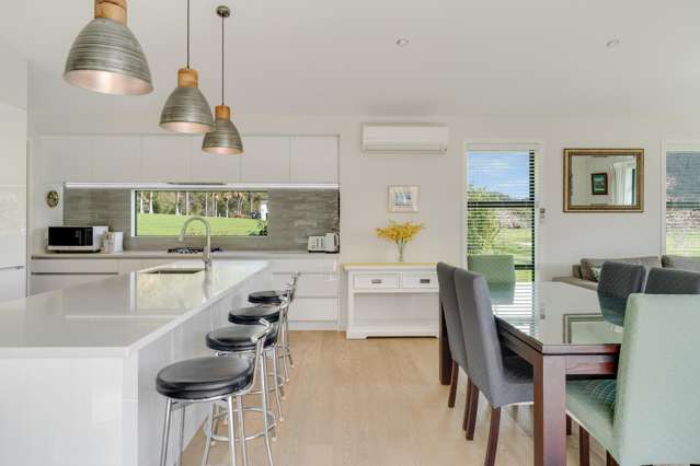 116 Augusta Drive Pauanui_3