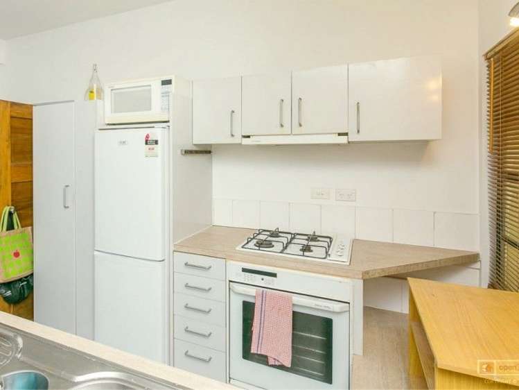 8/248 Willis Street Te Aro_7