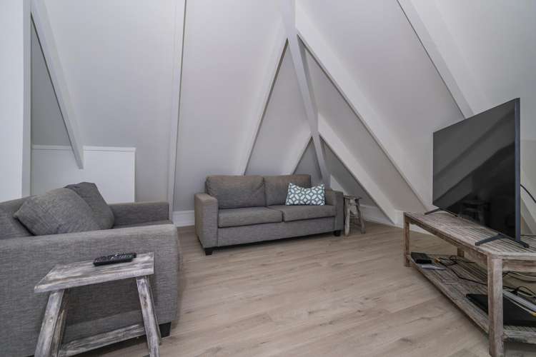 5 Florence Place Hahei_18