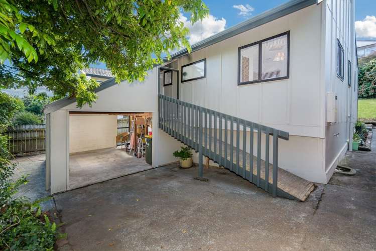 3/27 Aeroview Drive Beach Haven_25