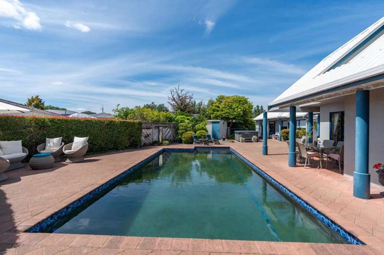 5 Earls Court Hillcrest_24