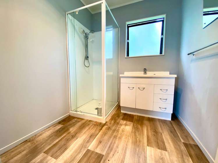 1/14 Kennington Drive Clendon Park_9