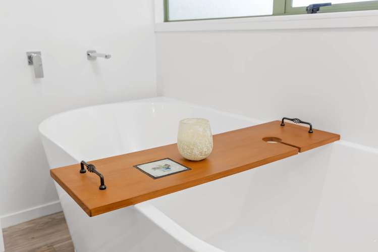 2/65 Charlotte Street Stanmore Bay_11