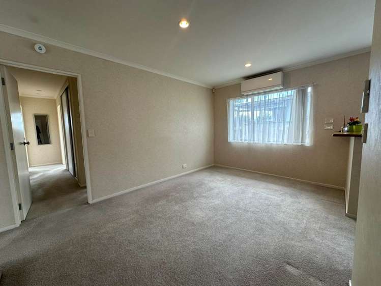 42 Rush Creek Drive Westgate_5