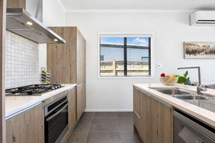 69 Barcliff Terrace Gulf Harbour_11