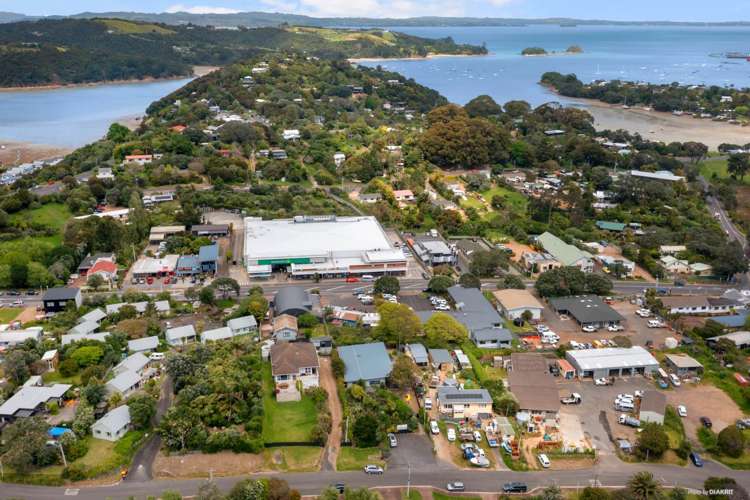 11 Waitai Road Ostend_12