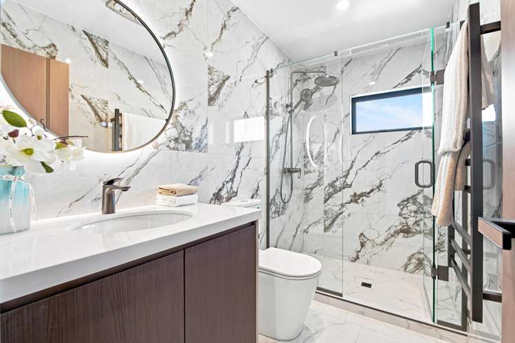 74 Charlestown Drive Flat Bush_24