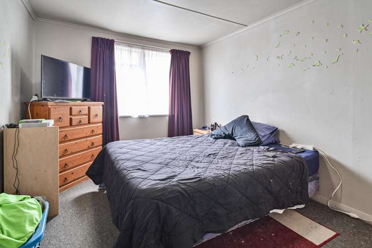 1004 Bledisloe Street Raureka_6