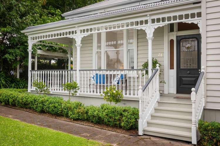 24 Willcott Street Mount Albert_4