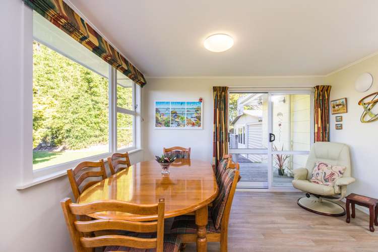 45 Rewarewa Road Te Atatu Peninsula_10