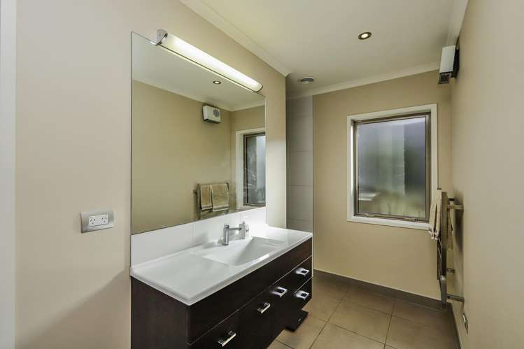 3 Flers Place Taradale_17
