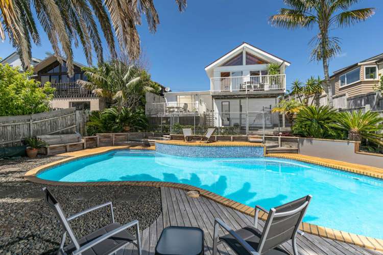 5 Beulah Avenue Rothesay Bay_16