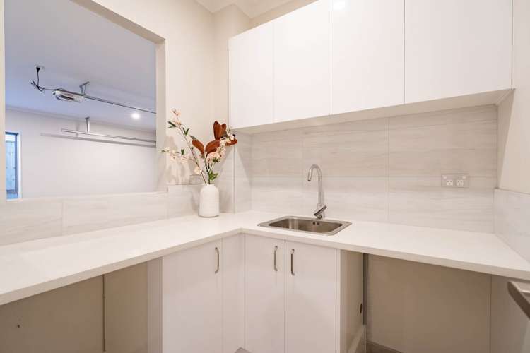 8 Lisnoble Road Flat Bush_10