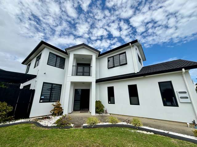 37 Crossandra Drive Mangere_1