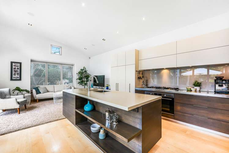 2 Clifton Road Hauraki_16