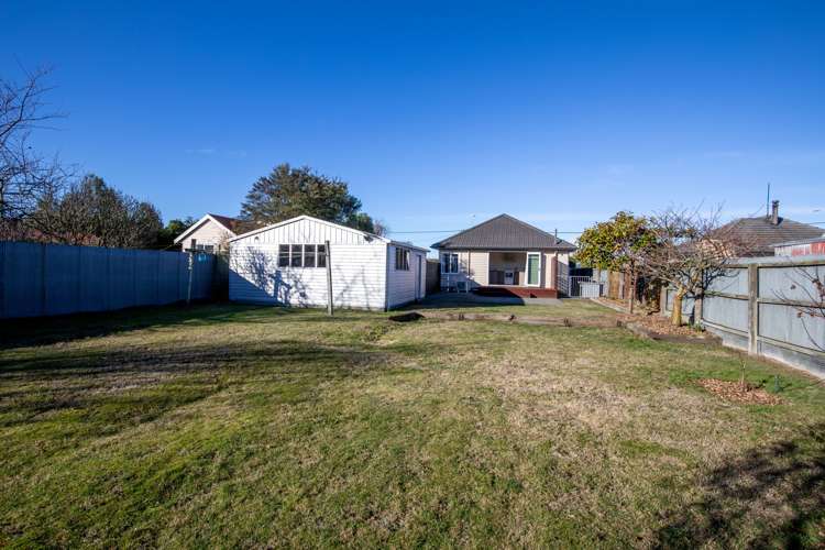 79 Gilberthorpes Road Hei Hei_21