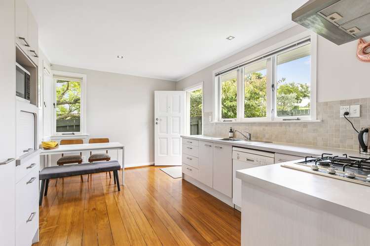 1 Harbour View Terrace Onehunga_5