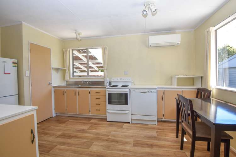 20 Kupe Drive Carterton_2