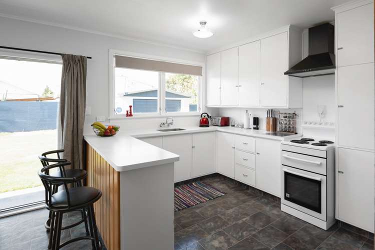 7 Karina Crescent Redwoodtown_7