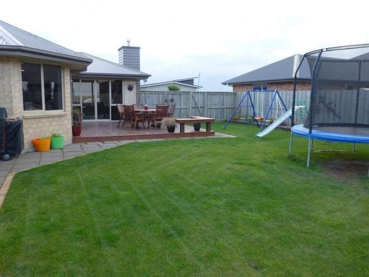 28 Karoro Place Karoro_17