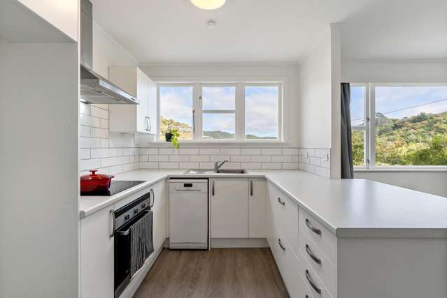 5 Chaucer Way Karori_2