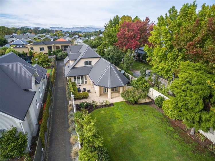 60 Hawthorne Street Strowan_32