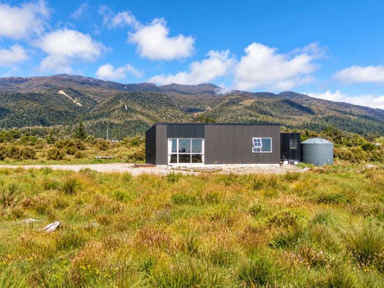 2/99 Powerhouse Road Westport_7