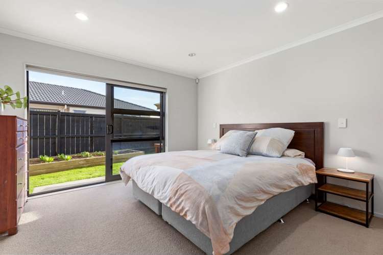 7 Kirkaldy Street Wattle Downs_13