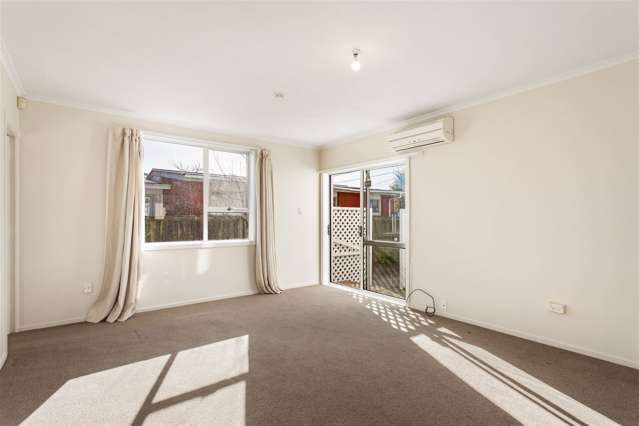 2/27 Percy Street Phillipstown_2