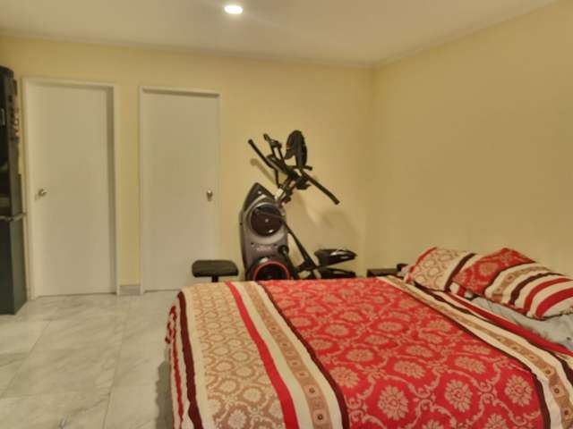2/6 Wilkinson Way Browns Bay_2