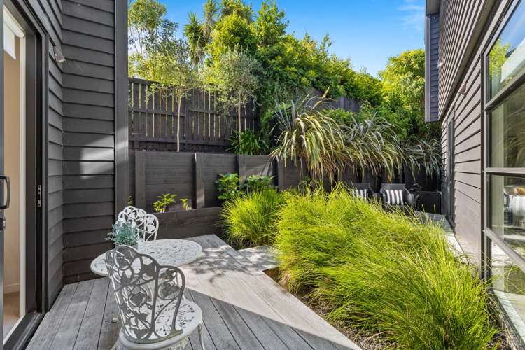 4c Beach Road Castor Bay_14