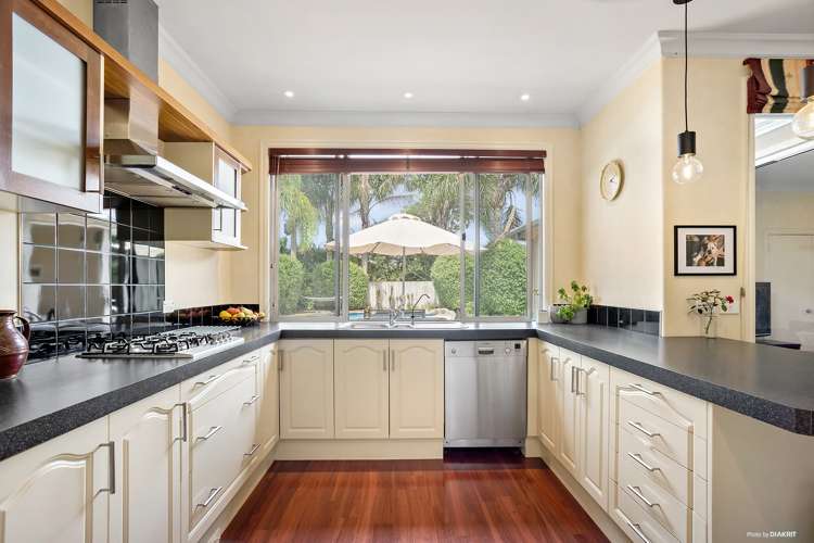 4 Edenpark Drive Rototuna North_2