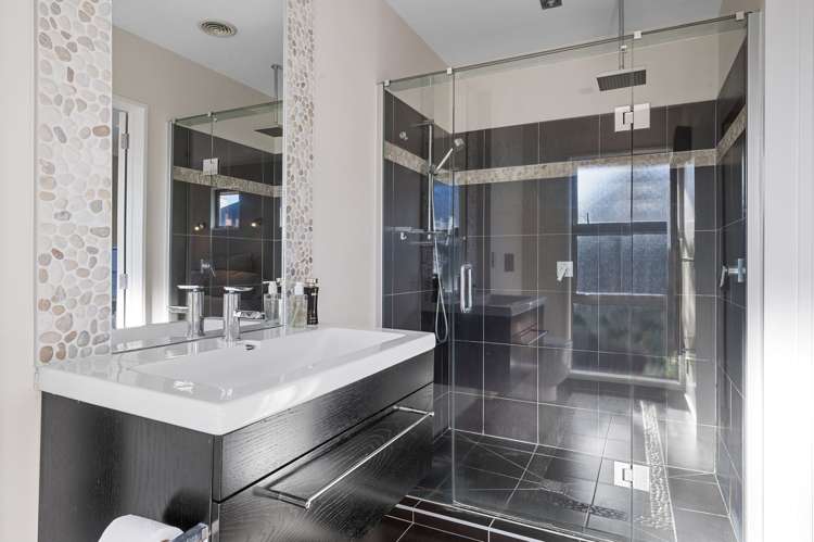 24 Globe Bay Drive Templeton_10