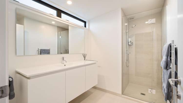 992a Colombo Street Saint Albans_12