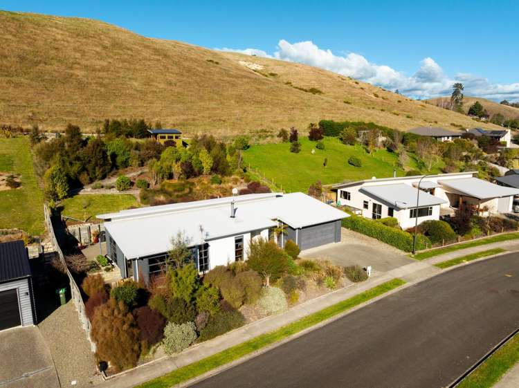 20 Genia Drive Wakefield_23