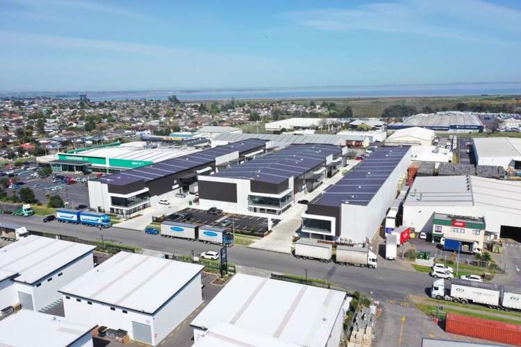 Unit C, 8 Chonny Crescent Wiri_5