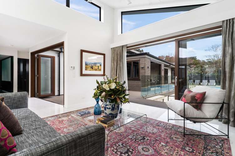 7 Ngahere Street Fendalton_4