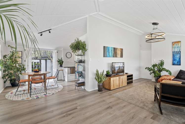 31a Heathcote Road Castor Bay_5