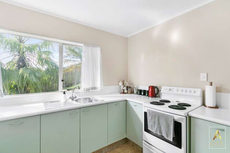 8 Sherpa Place Massey_8