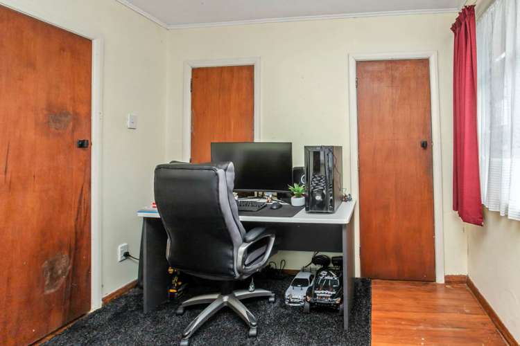 12 Northall Road New Lynn_10