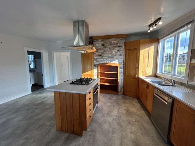 a/13 Stewart Street 11555_3