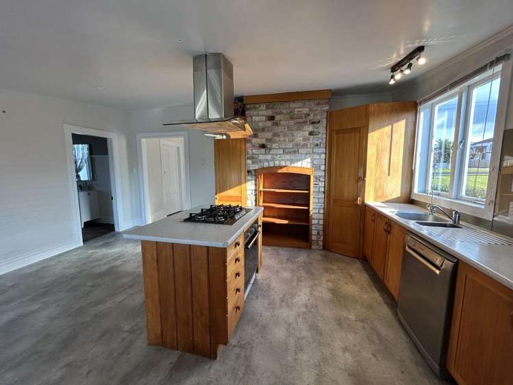 a/13 Stewart Street 11555_3
