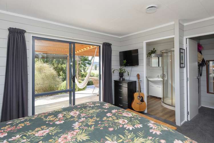 1053c Lavenham Road Waipaoa_6