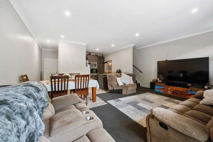 6/44 Carlos Drive Flat Bush_5