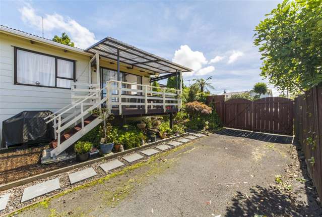 2/5 Akehurst Avenue New Lynn_1