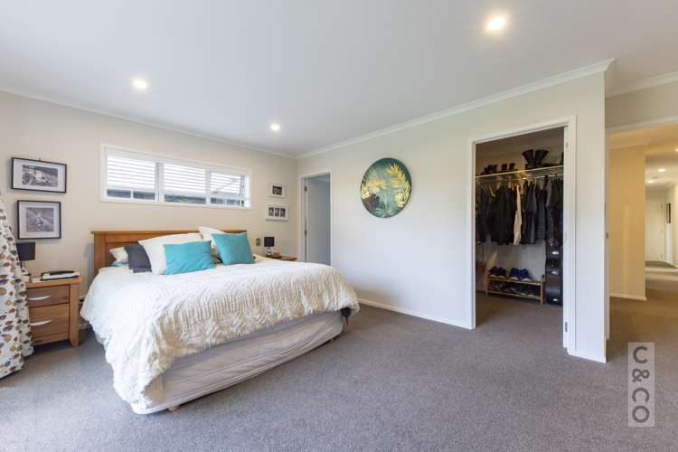 8 Larmer Drive Kumeu_31
