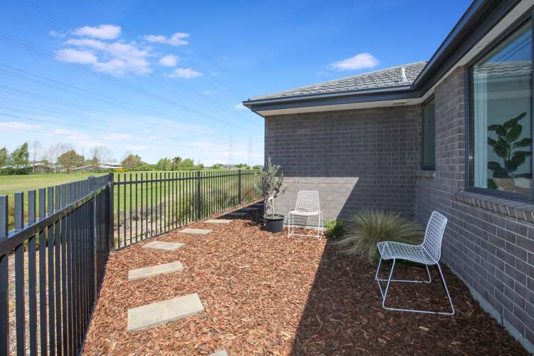 9 Arabella Crescent Yaldhurst_11